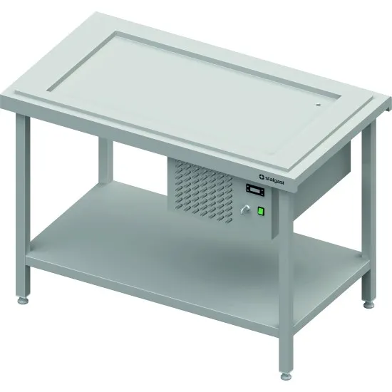 Stations with display cooling pan