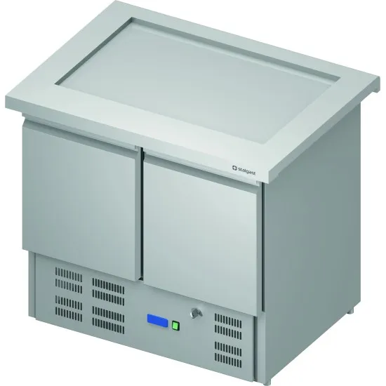 Cooling station with cooling counter top