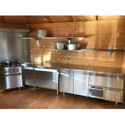 Professional kitchen hunting lodge   NN88