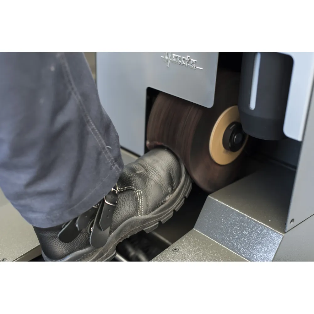 HEUTE Solamat 150 Compact Dry-Cleaning Facility with Polish Dispenser