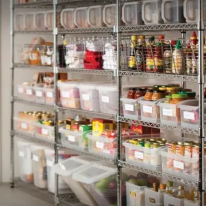 Designing professional kitchen equipment: stainless steel shelves for any type of premises