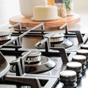 Advantages of electric and gas stoves. What stoves are the best to choose? Specialists of Baltic Horeca Solutions answer