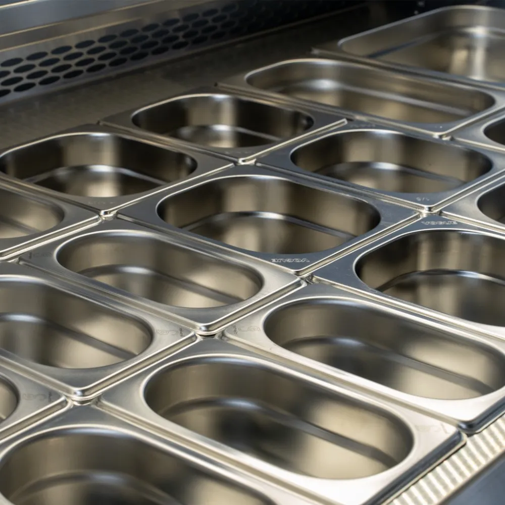 Refrigerator - showcase SPID150