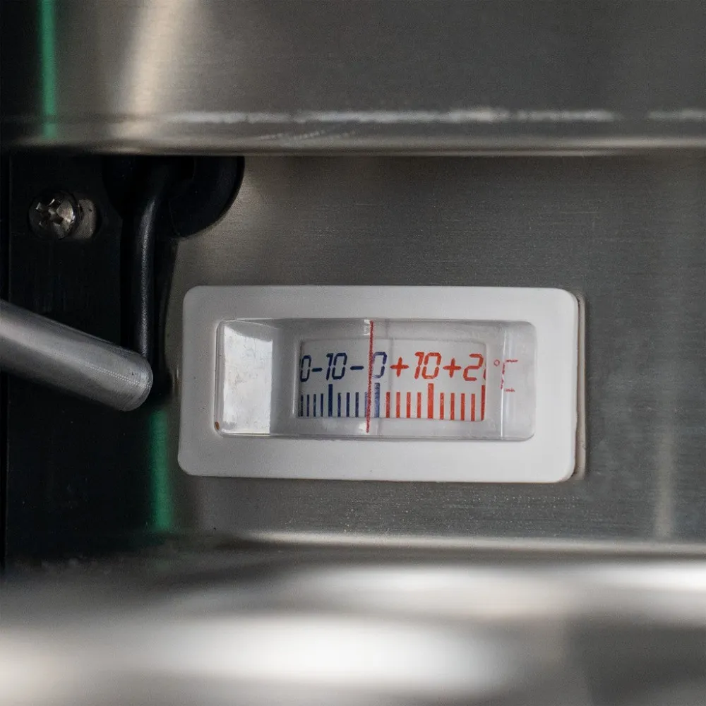 Refrigerator - showcase SPID150