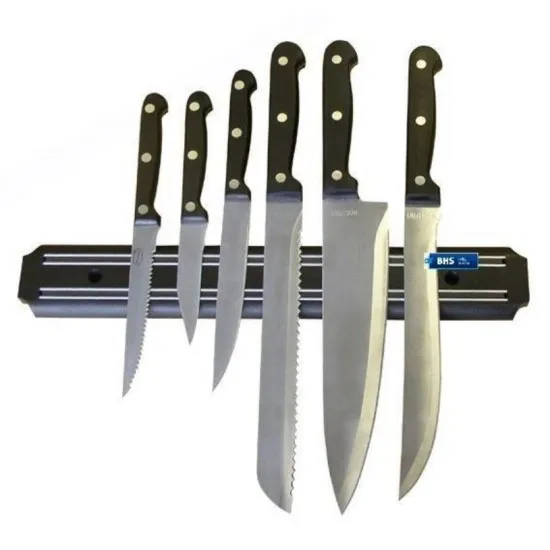 Magnet knives