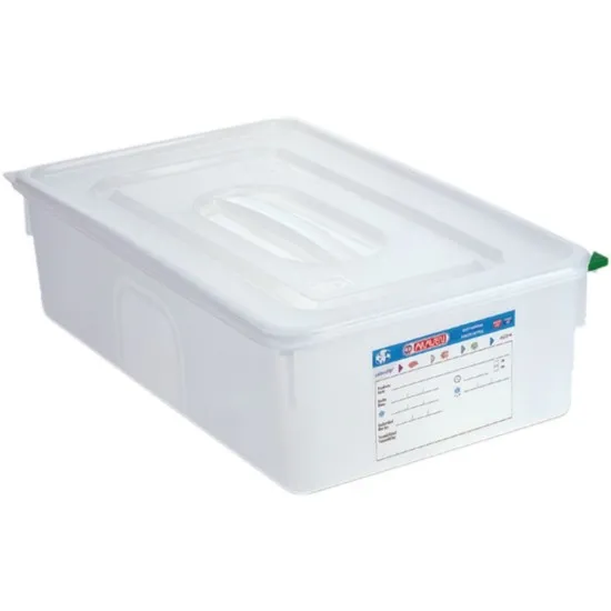 Solid polypropylene containers
