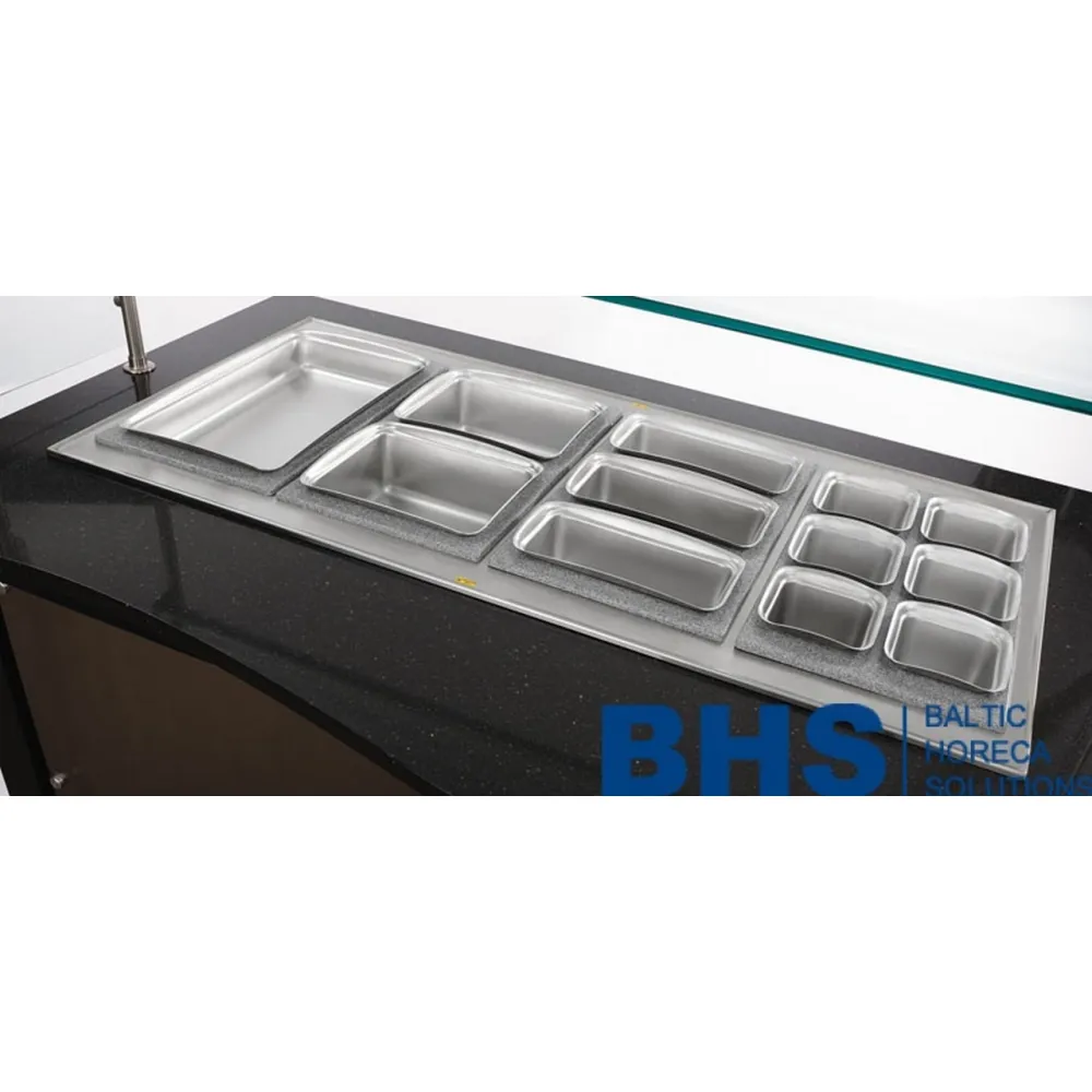 Decorative panel for GN1/1 containers