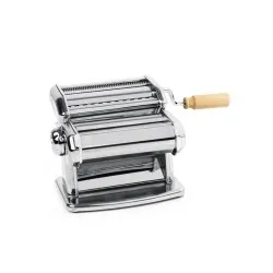 Pasta maker