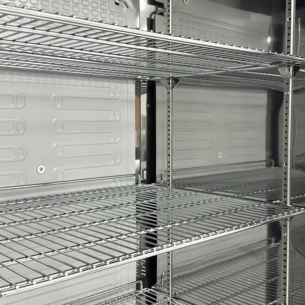 Freezer UF600SS