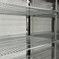 Freezer UF600SS