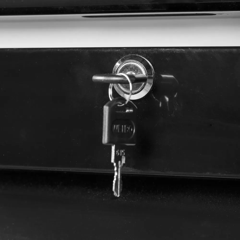 Display freezer 405 liters, black