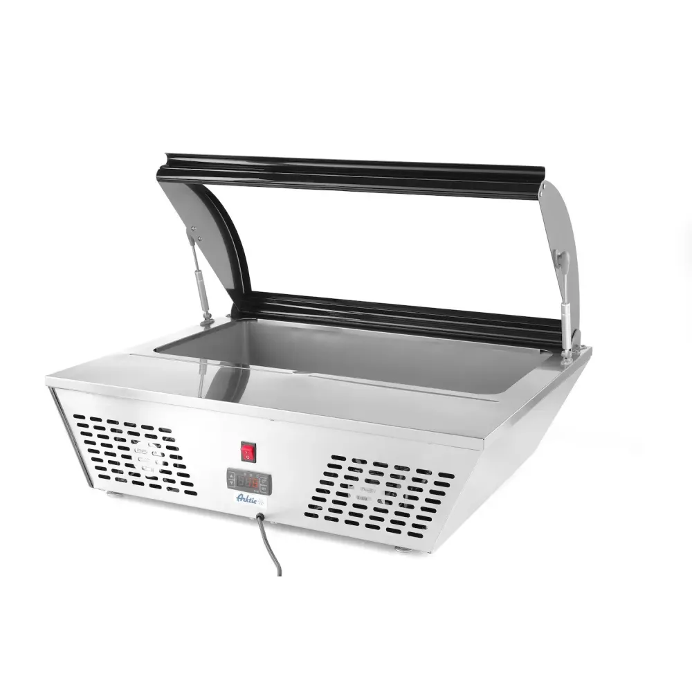 Versatile 67L Refrigerated Showcase