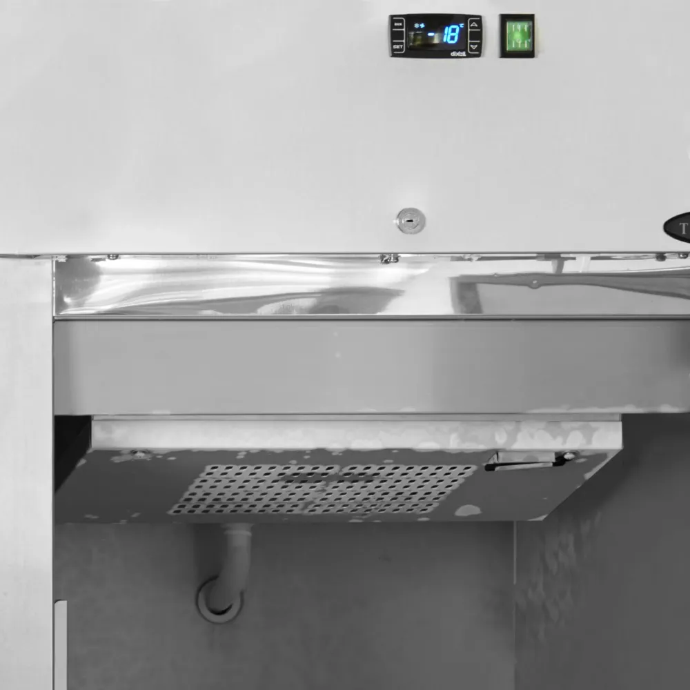 TEFCOLD Upright Chiller 395 L GUC70 for Professional Kitchens