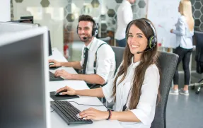 <div>Contact us<div style='color:#5B667E;font-size:14px; font-weight: 400;'>5 - 15 min</div></div>