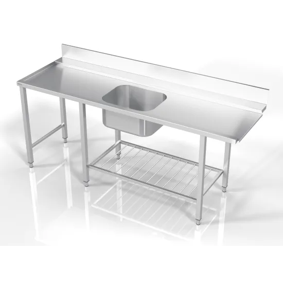 Prewash table with grid shelf MV