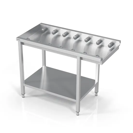 Table with shelf small rolls